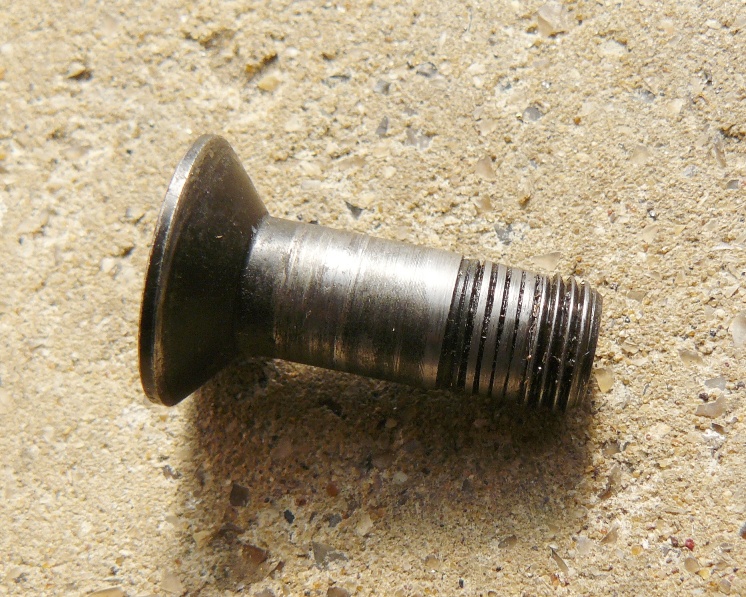 P1040161 Scrambler old sidestand bolt small.jpg