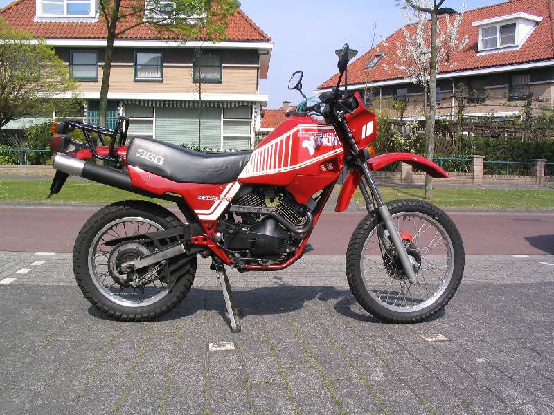 same Kanguro X1 (1984) with Valentini fueltank