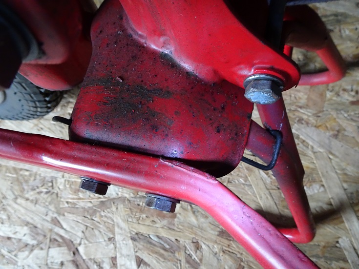 1964 Stand spring 01r15.jpg